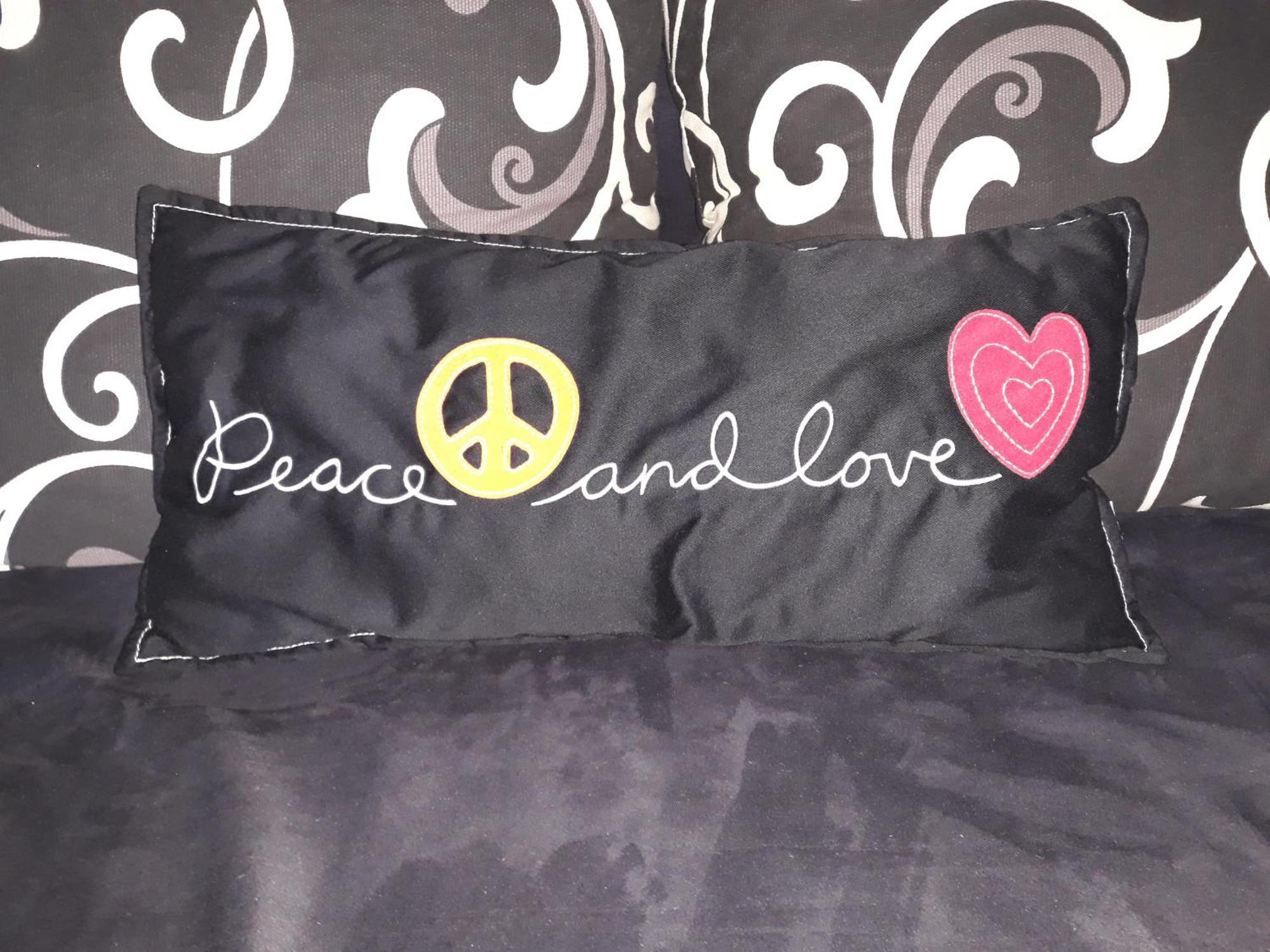 Peace & Love Zagreb Ngoại thất bức ảnh